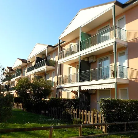 Capri Розолина-Маре