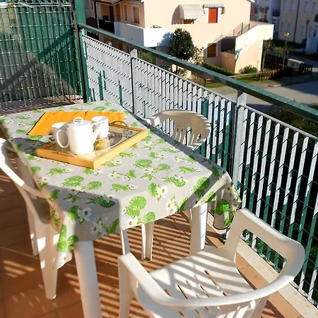 Lägenhet Capri