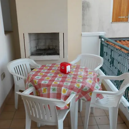 Capri Розолина-Маре